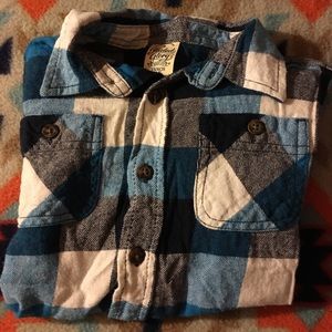 Long sleeve plaid shirt